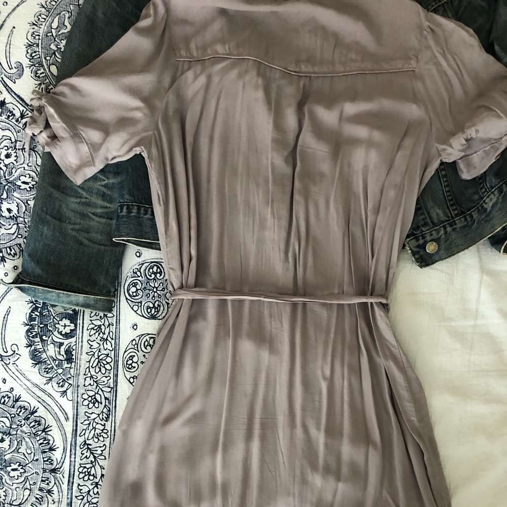Beautiful Shirtdress - Picture 2 of 6